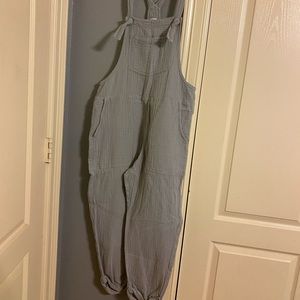 NEW Medium Aerie Jumpsuit / Overalls
